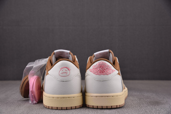 travis scott x air jordan 1 low og sail shy pink dm7866-106