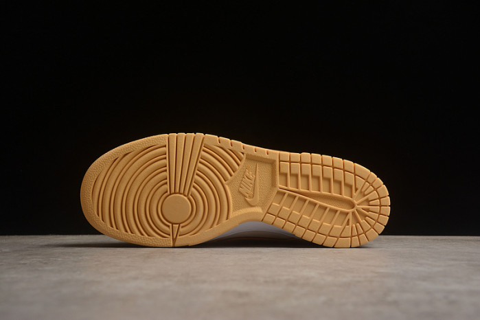 nike dunk low gold suede dv7411-200