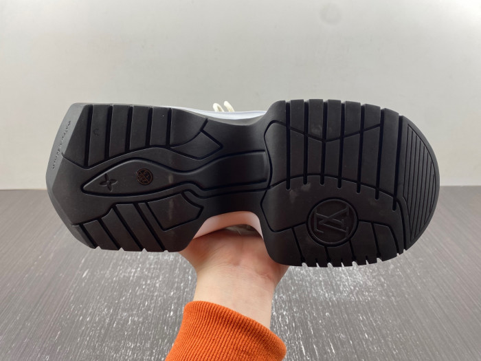 l&v snekaers l0000154