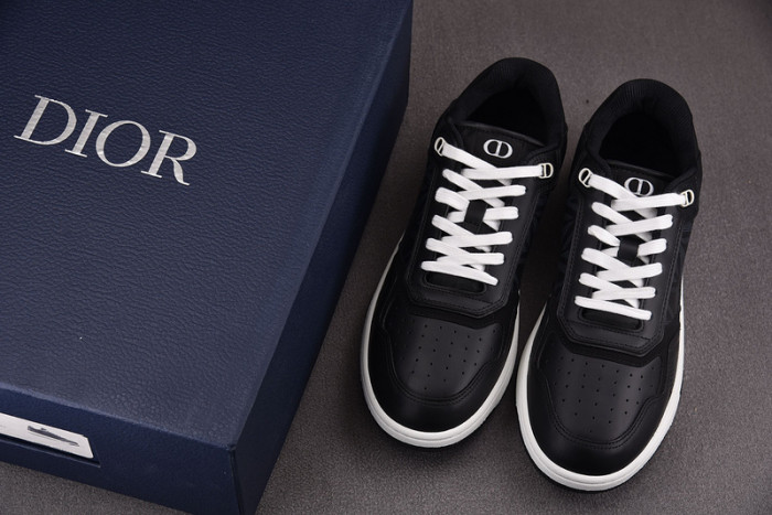 DIO* SNEAKERS B27 T0000-023