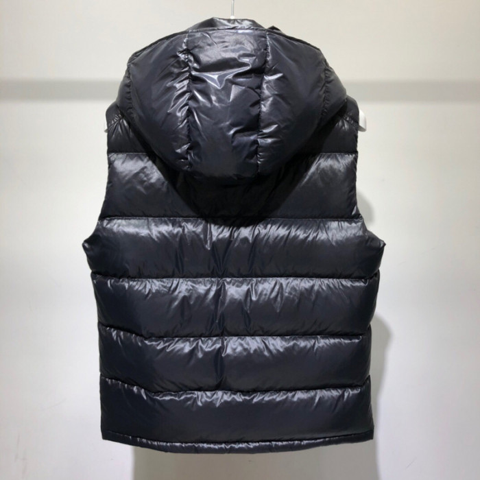 moncler down vest 36