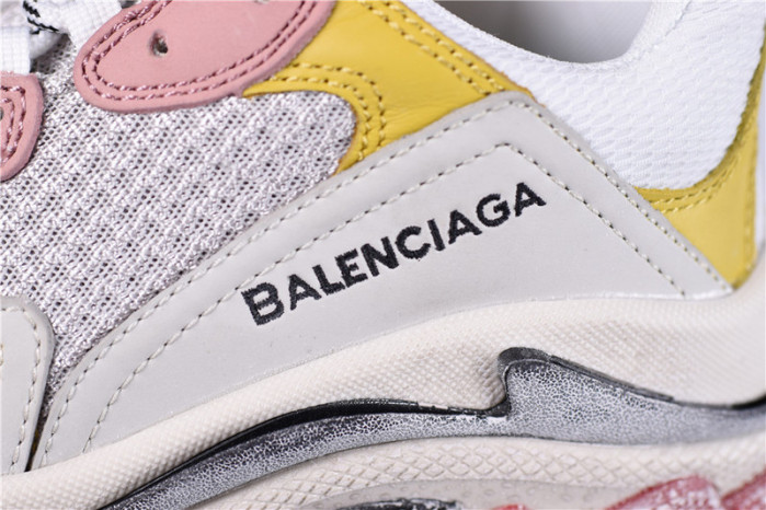 triples trainer sneakers 2000009