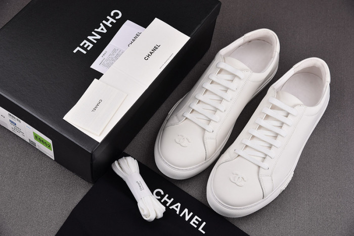 chane* snekaers c000030