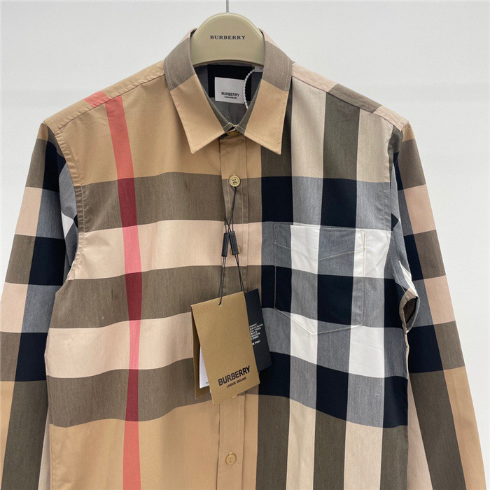 burber*y shirt 47