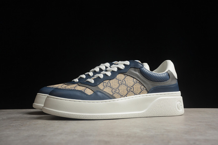 G*u*i* trainer sneaker100