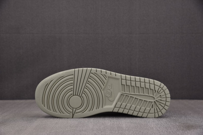 Air Jordan 1 Retro Low OG Zion Williamson Voodoo Alternate IH2309-500