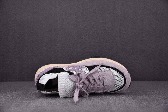 chane* snekaers c000016