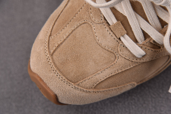 New Balance x MIU MIU NB530 NB000046