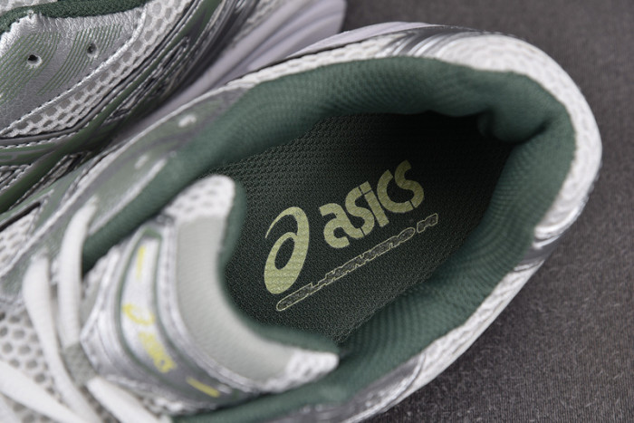 As*ic*s gel-kayano 14 1201a019-107