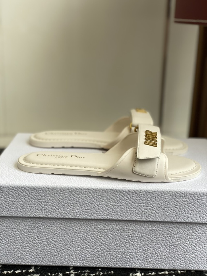 Dio*r sandal 73