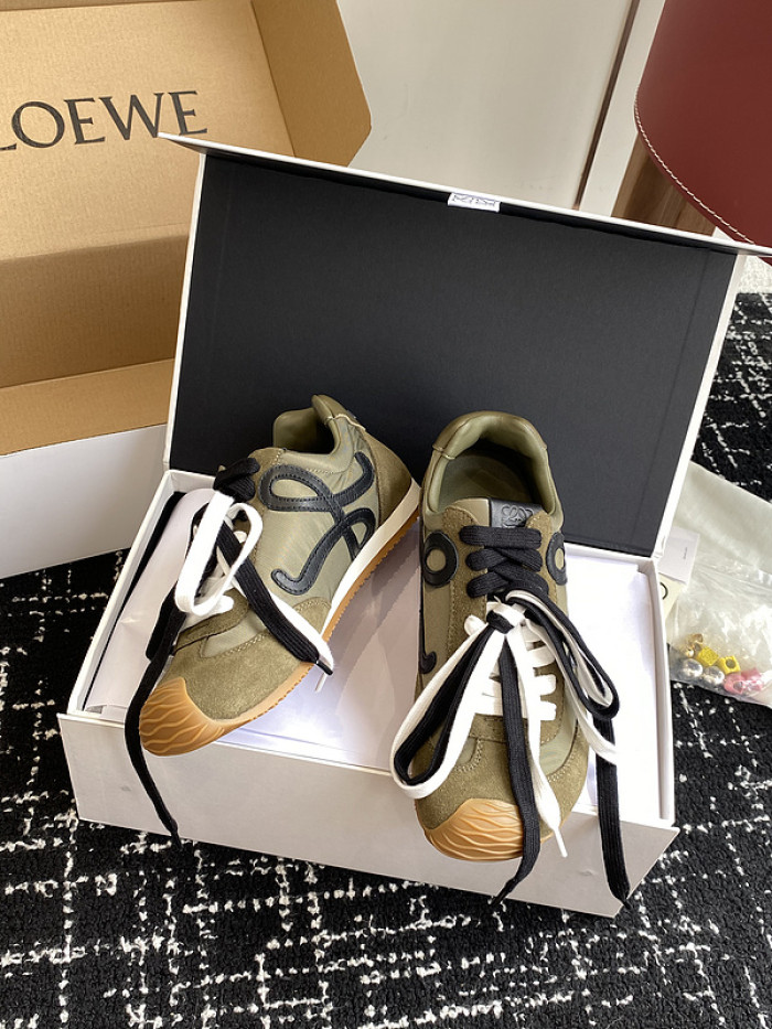 L0EWE Sneakers LW1000012