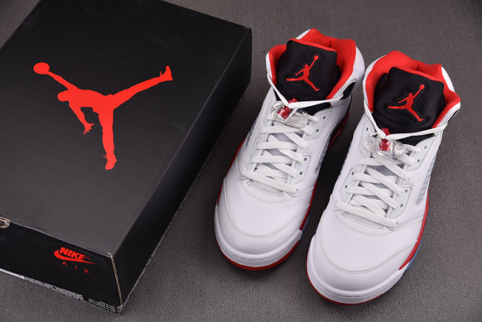 Jordan 5 Retro Fire Red Black Tongue (2025) HQ7978-101