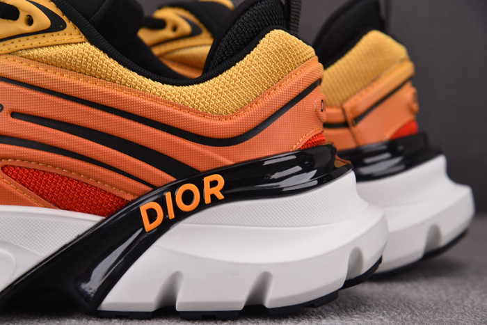 D1OR SNEAKERS B44 T0000-243