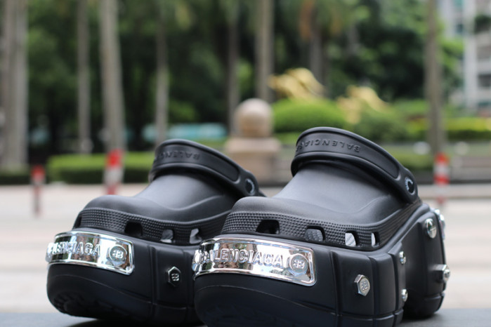 balenciag* sandal 26