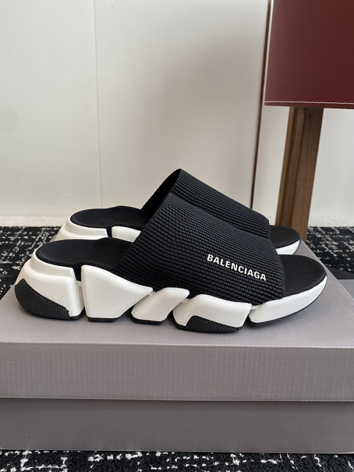 BALENCIAG* SANDAL 61
