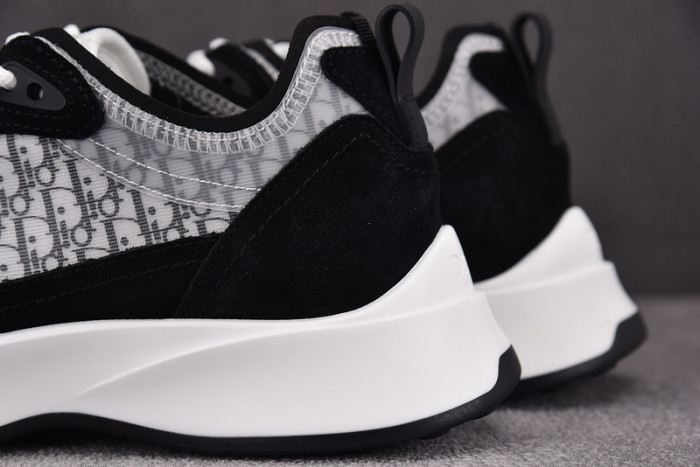 D1OR SNEAKERS B25 T0000-228