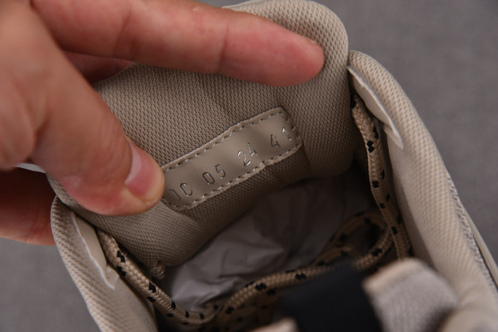 D1OR SNEAKERS B44 T0000-241